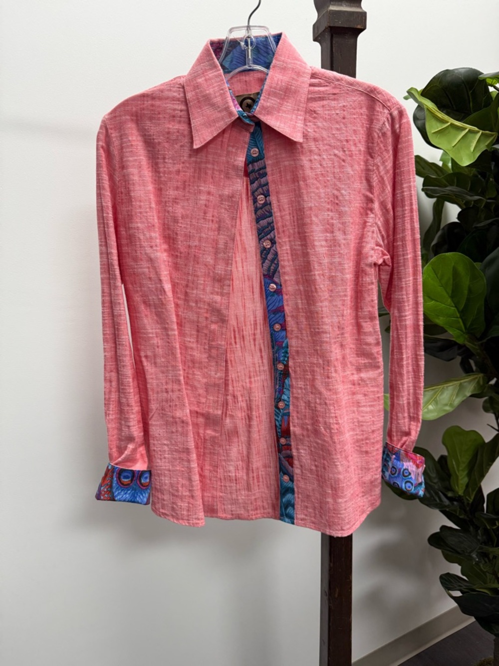 CR Ranchwear Men's Pink Long-Sleeve Button-Up Shirt with Contrast Trim